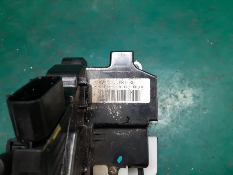 Замок двери передний правый ELANTRA MD 10-15 2013 Седан 1.8 G4NB