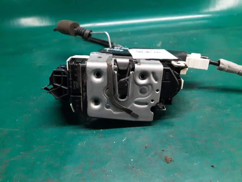 Замок двери задний левый INFINITI QX30 16-20 Внедорожник 2.0 20PET