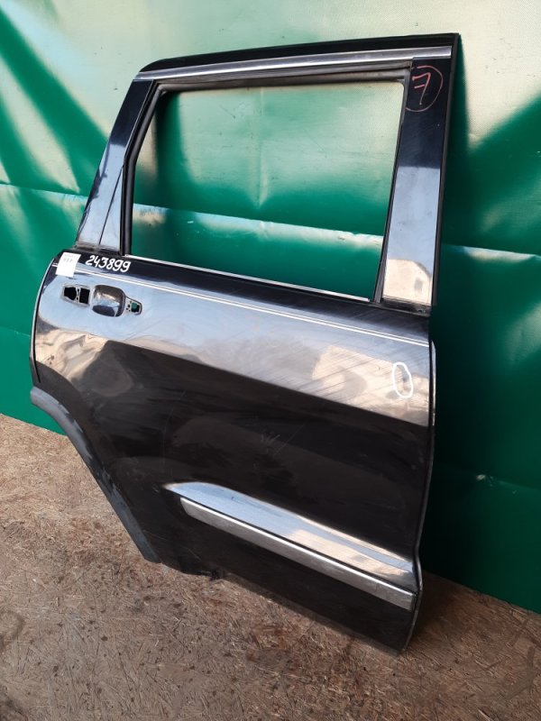 Дверь задняя правая JEEP GRAND CHEROKEE 11-22 Внедорожник 5.7 Дверь задняя правая JEEP GRAND CHEROKEE 11-22 Внедорожник 5.7