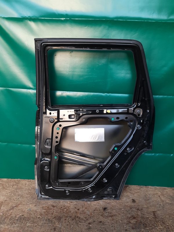 Дверь задняя правая GRAND CHEROKEE 11-22 2013 Внедорожник 5.7 Дверь задняя правая GRAND CHEROKEE 11-22 2013 Внедорожник 5.7