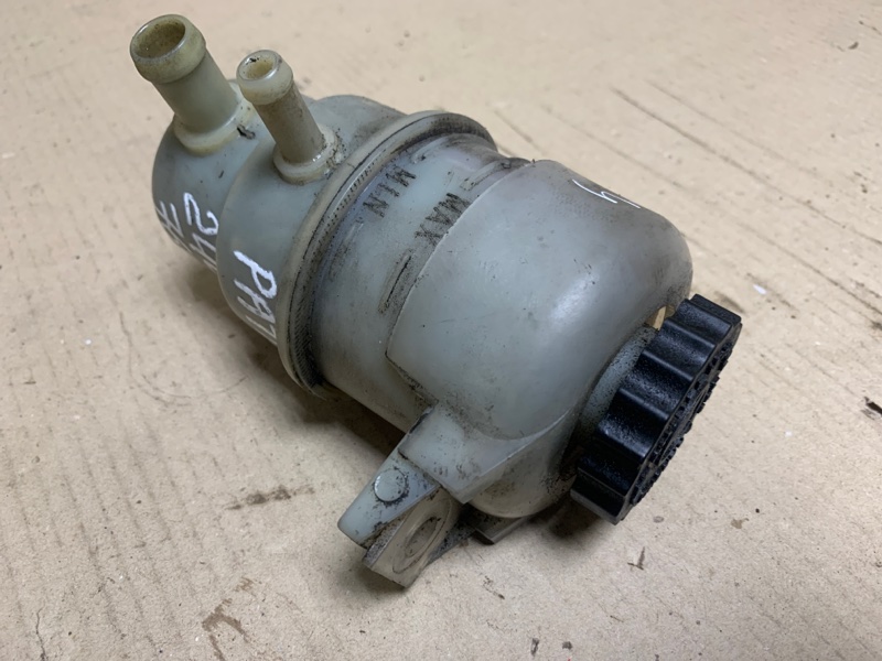 Бачок ГУР JEEP PATRIOT 10-17 Внедорожник 2.0 Бачок ГУР JEEP PATRIOT 10-17 Внедорожник 2.0