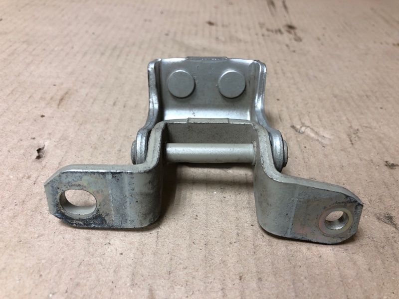 Петля двери верхняя задняя левая SX4 06-13 2008 Хетчбек 2.0