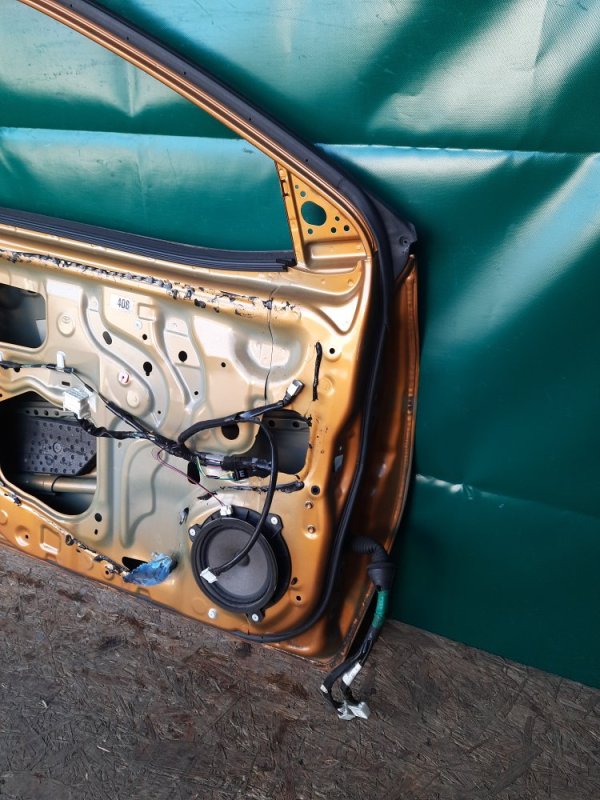 Дверь передняя левая MATRIX 08-14 2008 Хэтчбек 1.8 2ZRFE Дверь передняя левая MATRIX 08-14 2008 Хэтчбек 1.8 2ZRFE