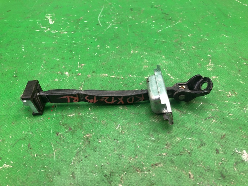 Ограничитель двери задний левый RDX 12-19 Ограничитель двери задний левый RDX 12-19