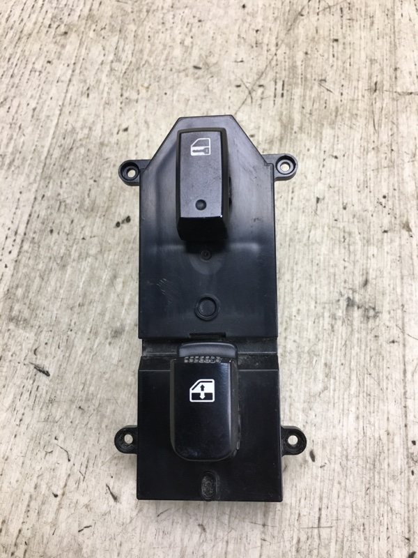 Кнопка стеклоподъемника передняя SANTA FE (CM) 05-12 2006-2009 CM