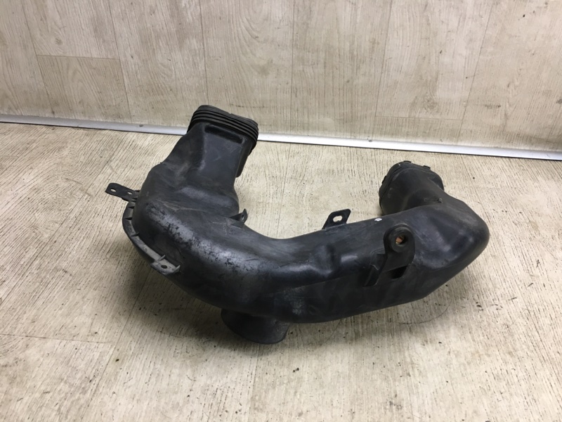 Патрубок воздушного фильтра GRANDEUR 05-11 2005-2010 TG 3.3 G6DB