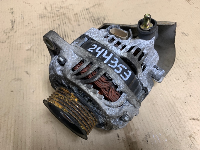 Генератор MITSUBISHI GALANT 03-12 Седан 2.4 4G69 Б/У