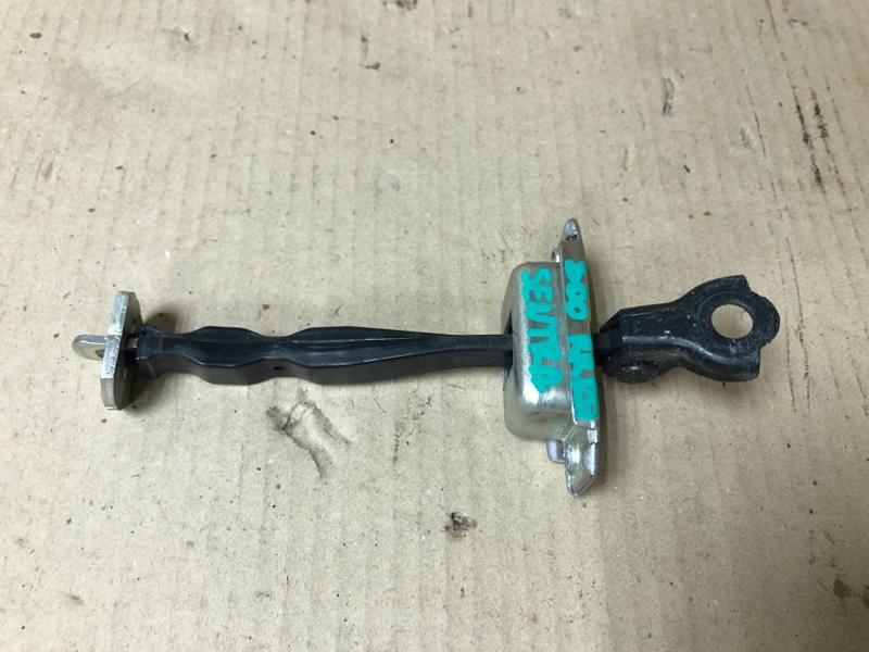 Ограничитель двери задний правый NISSAN SENTRA B17 12-21 Седан