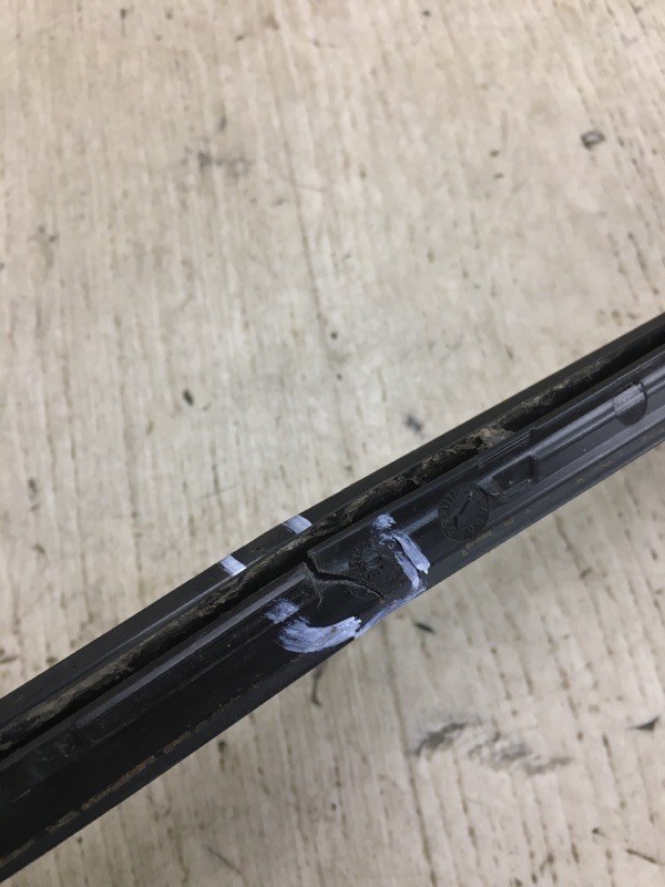 Молдинг кузова правый JETTA USA 18- 2018 JEM 1.4 DGXA