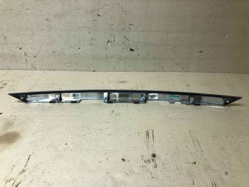 Панель подсветки номера SENTRA B17 12-21 2018 Седан