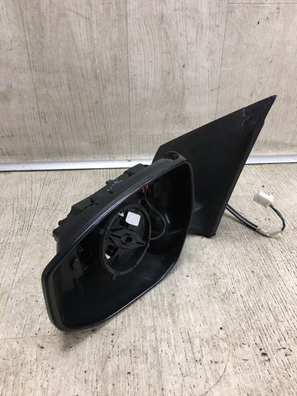 Зеркало левое SENTRA B17 12-21 Зеркало левое SENTRA B17 12-21