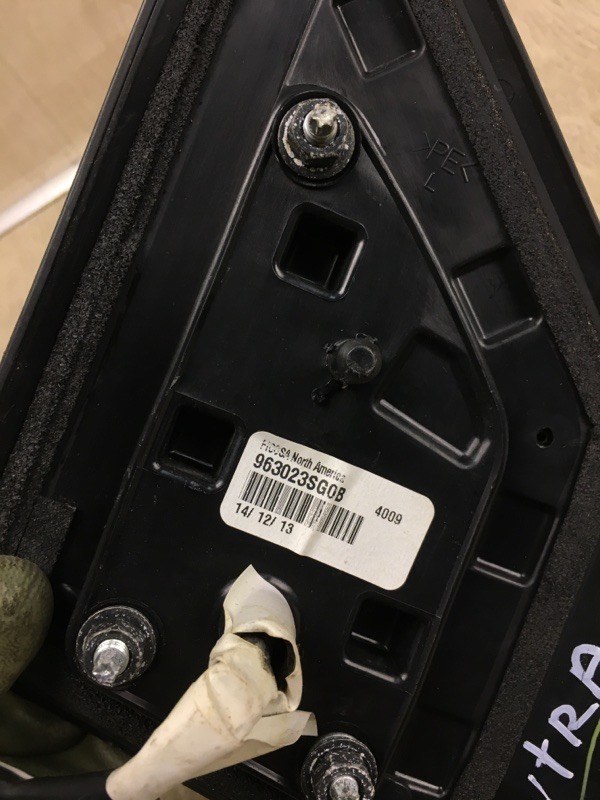 Зеркало левое SENTRA B17 12-21 Зеркало левое SENTRA B17 12-21