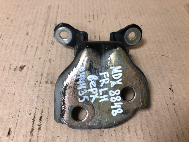 Петля двери верхняя передняя левая ACURA MDX (YD1) 00-06 2003 Внедорожник 3.5 67410-S0X-305ZZ Б/У