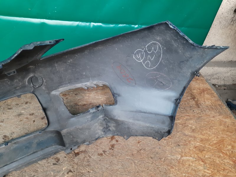 Бампер передний 5 CR 05-10 2008 Минивен 2.3