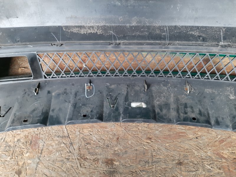 Бампер передний GRAND CHEROKEE 11-22 2013 Внедорожник 5.7 Бампер передний GRAND CHEROKEE 11-22 2013 Внедорожник 5.7