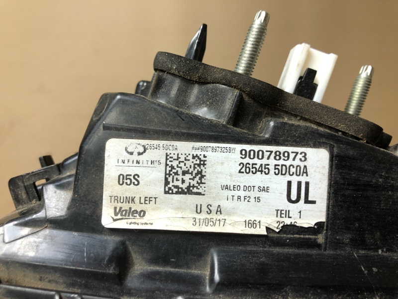 Фонарь внутренний задний левый QX30 16-20 2018 Внедорожник 2.0 20PET