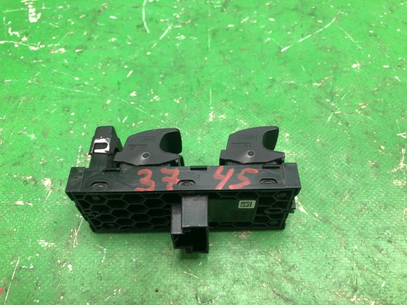 Блок управления стеклоподъемниками передний левый JETTA USA 18- 2018 JEM 1.4 DGXA