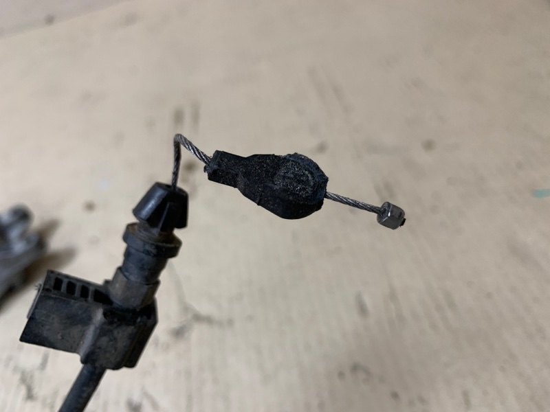 Моторчик привода круиз контроля MPV 99-06 2.5. GY. KG440AA