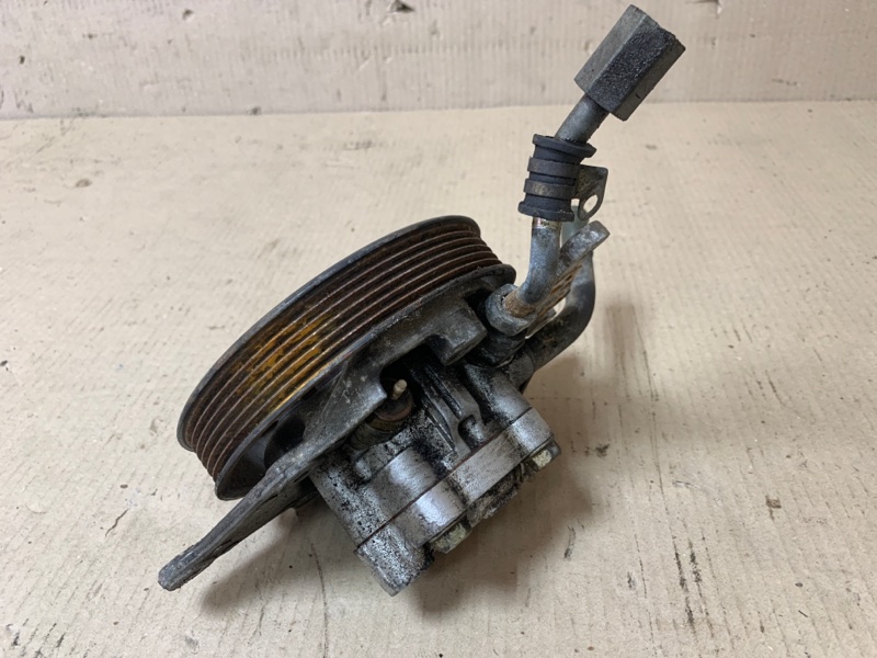 Насос ГУР MPV 99-06 2.5. GY. KG440AA