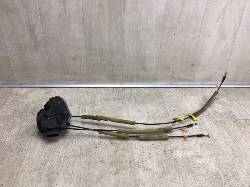 Замок двери задний левый SENTRA B17 12-21 2015-2017 B17