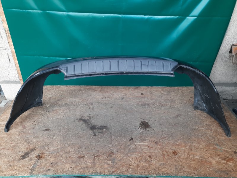 Бампер задний TRIBECA B9 05-07 2006 Внедорожник 3.0 EZ30