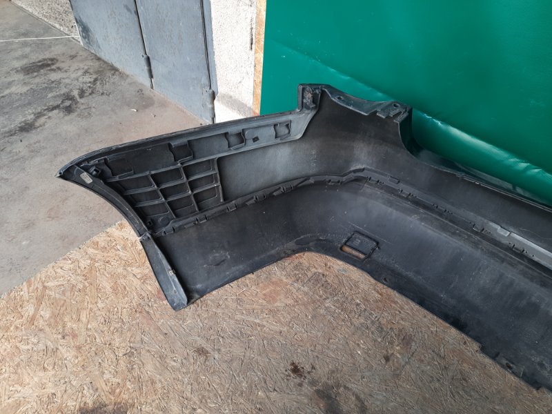 Бампер задний JETTA 05-10 2007 Седан 2.5