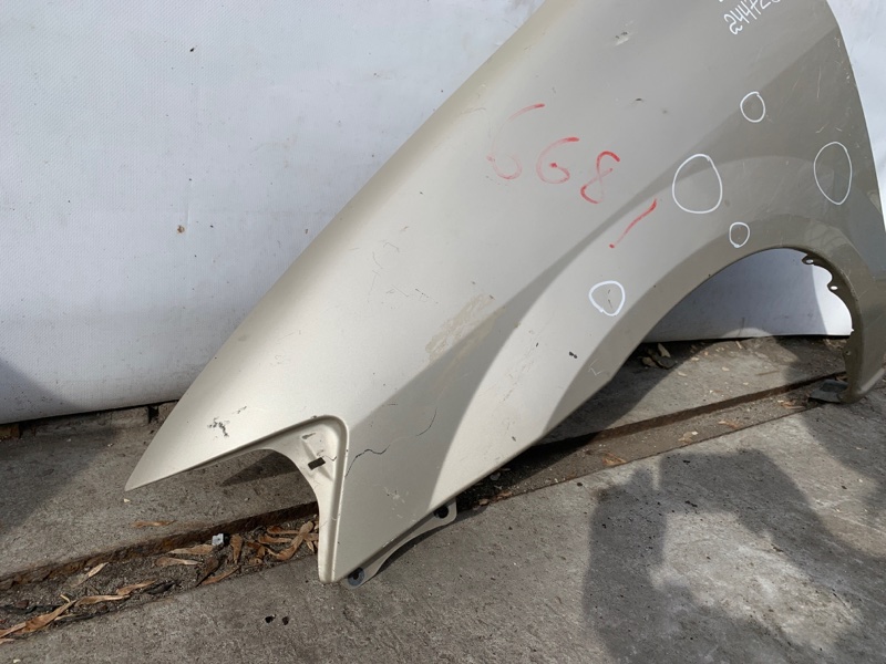 Крыло переднее левое MAZDA MPV 99-06 2.5. GY. KG440AA