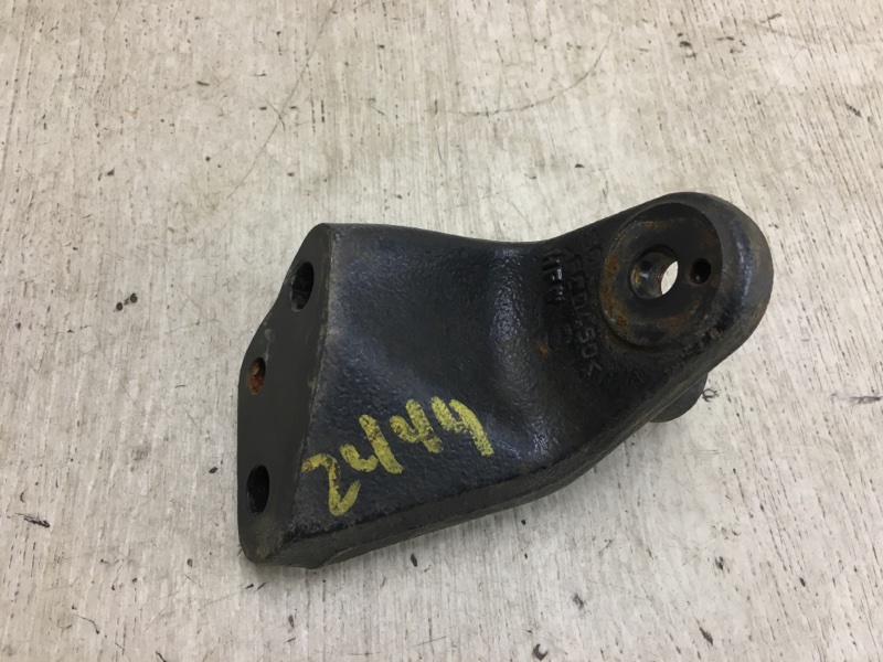 Кронштейн двигателя правый HYUNDAI ACCENT RB 10- 2013 RB 1.6 G4FD 21825-3X000 Б/У