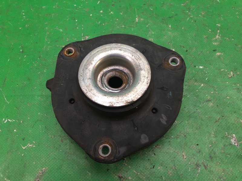 Опора амортизатора передняя VOLKSWAGEN PASSAT B7 11-15 2014 A32 1.8 CPRA 1K0 412 331 C Б/У
