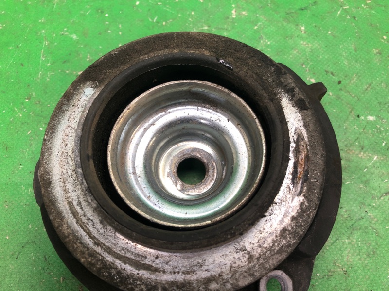 Опора амортизатора передняя PASSAT B7 11-15 2014 A32 1.8 CPRA