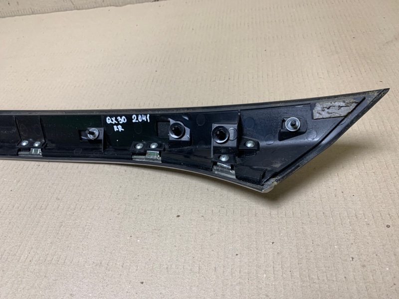 Накладка крышки багажника QX30 16-20 2018 Внедорожник 2.0 20PET Накладка крышки багажника QX30 16-20 2018 Внедорожник 2.0 20PET