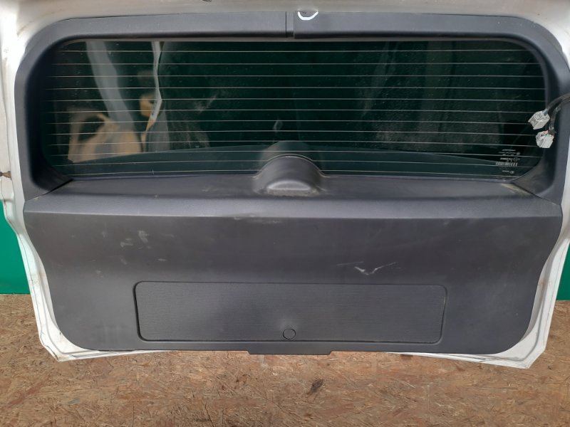 Обшивка крышки багажника PATRIOT 10-17 2011 Внедорожник 2.4 ED3 Обшивка крышки багажника PATRIOT 10-17 2011 Внедорожник 2.4 ED3