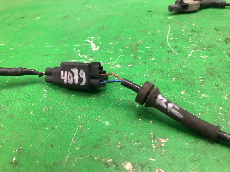 Датчик ABS задний правый FORD FOCUS 10-18 BK 2.0 XQDA