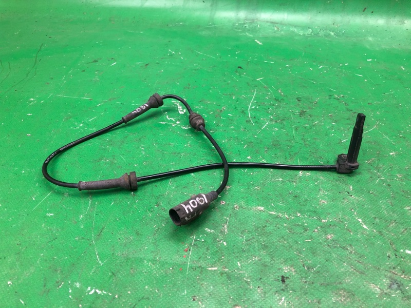 Датчик ABS передний правый DODGE DART 12-16 2015 PF 2.4 ED8 68082092AB Б/У