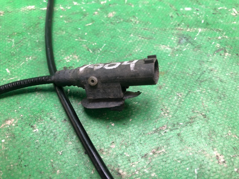 Датчик ABS передний правый DODGE DART 12-16 PF 2.4 ED8