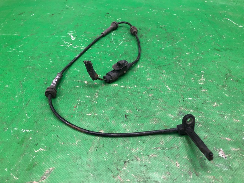 Датчик ABS передний левый DODGE DART 12-16 2015 PF 2.4 ED8 68082092AB Б/У