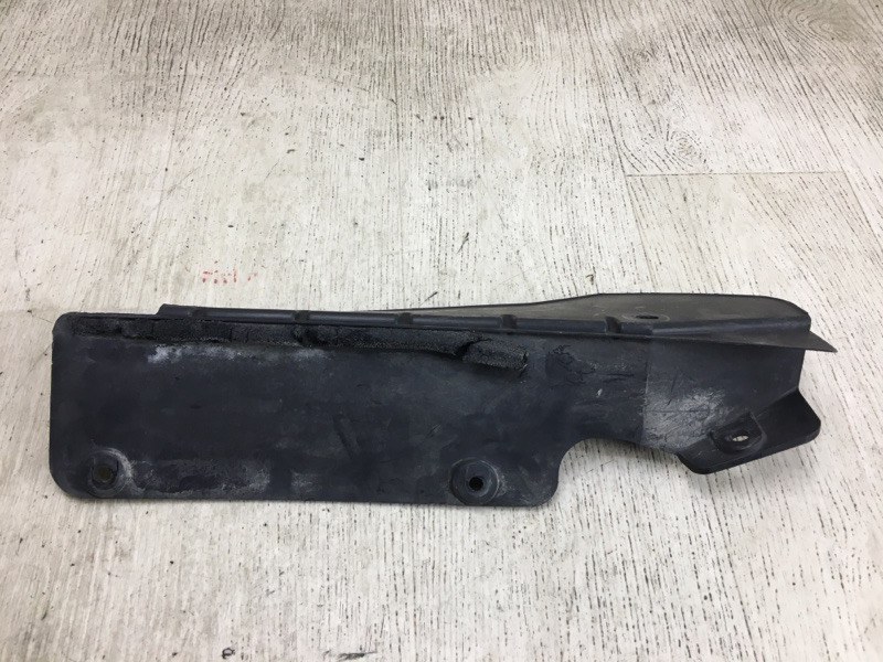 Дефлектор радиатора правый OPTIMA TF 11-16