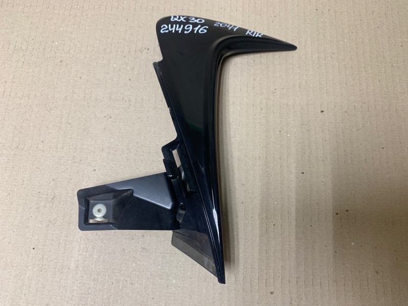 Накладка крышки багажника правая INFINITI QX30 16-20 2018 Внедорожник 2.0 20PET 96032-5DA0B Б/У