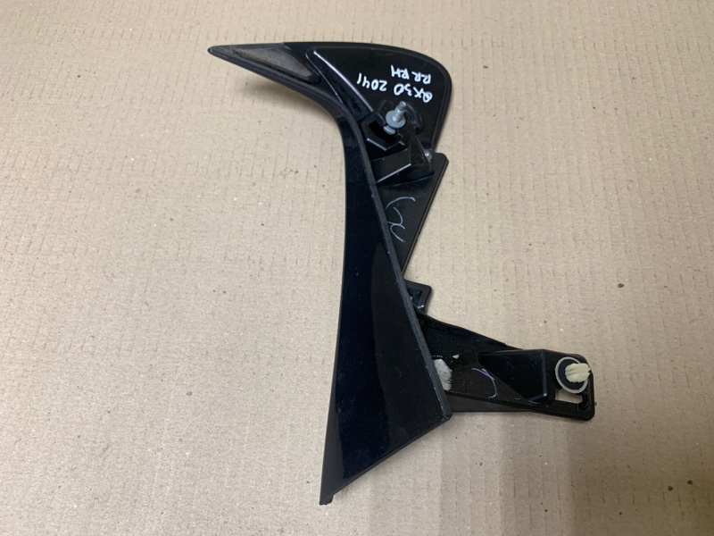 Накладка крышки багажника правая INFINITI QX30 16-20 Внедорожник 2.0 20PET