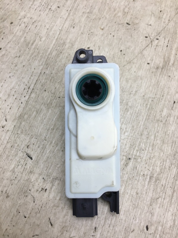 Моторчик заслонки печки MUSTANG MACH-E 19- 2019- CGW