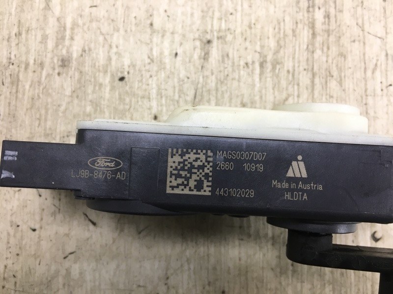 Моторчик заслонки печки MUSTANG MACH-E 19- 2019- CGW