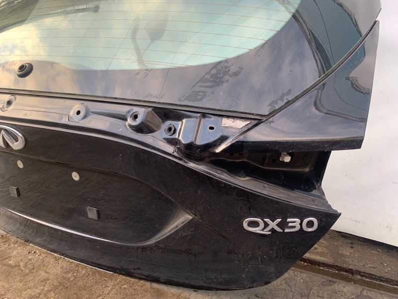 Крышка багажника QX30 16-20 2018 Внедорожник 2.0 20PET