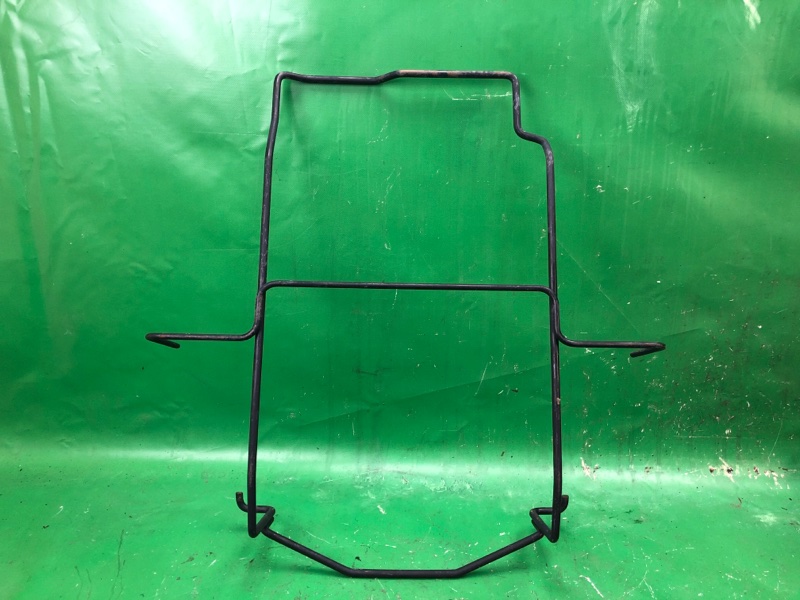 Запчасть кронштейн NISSAN NV200 USA 13- E7200-3LMMC Б/У Кронштейн NISSAN NV200 USA 13- E7200-3LMMC Б/У