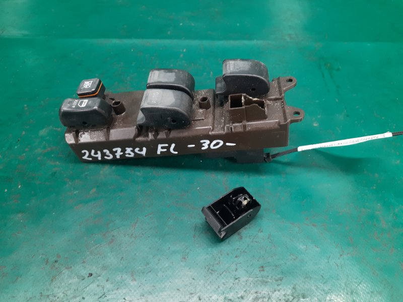 Блок управления стеклоподъемниками передний левый CAMRY 30 02-06 2006 Седан 2.4 2AZFE