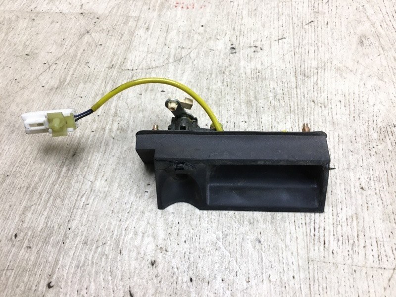 Кнопка открывания багажника наружная HYUNDAI GRANDEUR 05-11 2005-2010 TG 3.3 G6DB 81221-2D000 Б/У