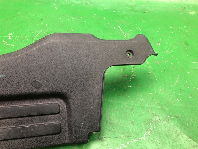 Накладка порога внутрення задняя правая NV200 USA 13- 2015 M20XUS 2.0 MR20DE