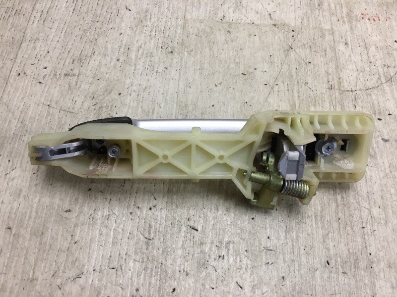 Ручка двери наружная задняя левая SANTA FE (CM) 05-12 2006-2009 CM Ручка двери наружная задняя левая SANTA FE (CM) 05-12 2006-2009 CM