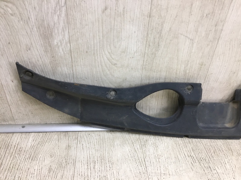 Накладка замка капота SANTA FE (CM) 05-12 2006-2009 CM 2.2CRDI D4EB