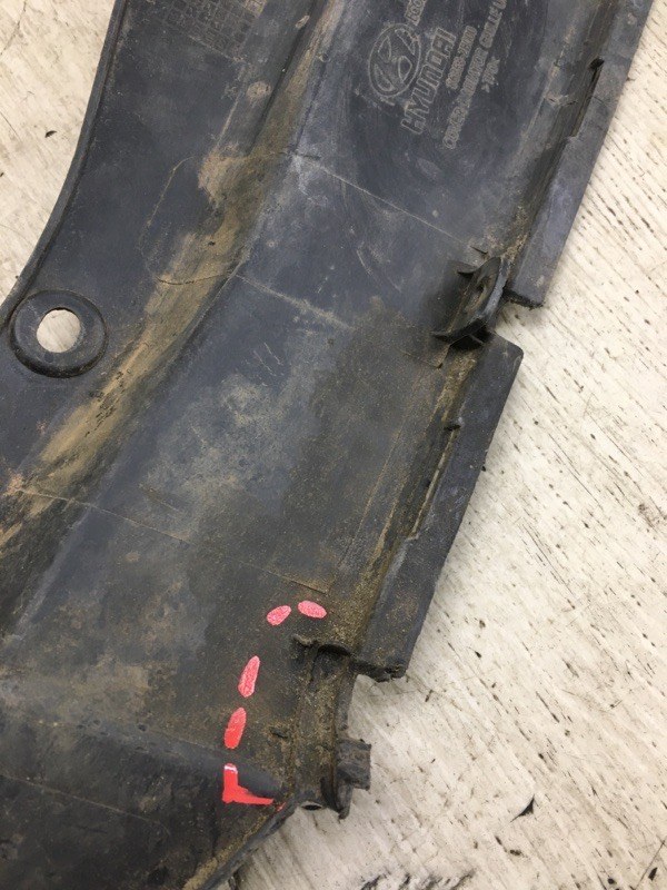 Накладка замка капота SANTA FE (CM) 05-12 2006-2009 CM 2.2CRDI D4EB