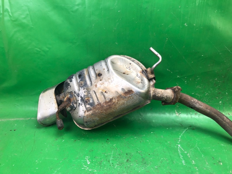 Глушитель левый CX-9 06-16 2008 Внедорожник 3.7 Глушитель левый CX-9 06-16 2008 Внедорожник 3.7